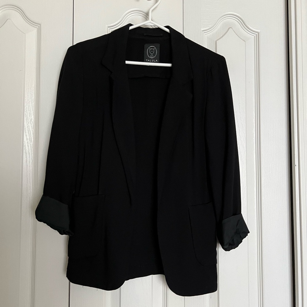 Talula Aritzia rayon blazer